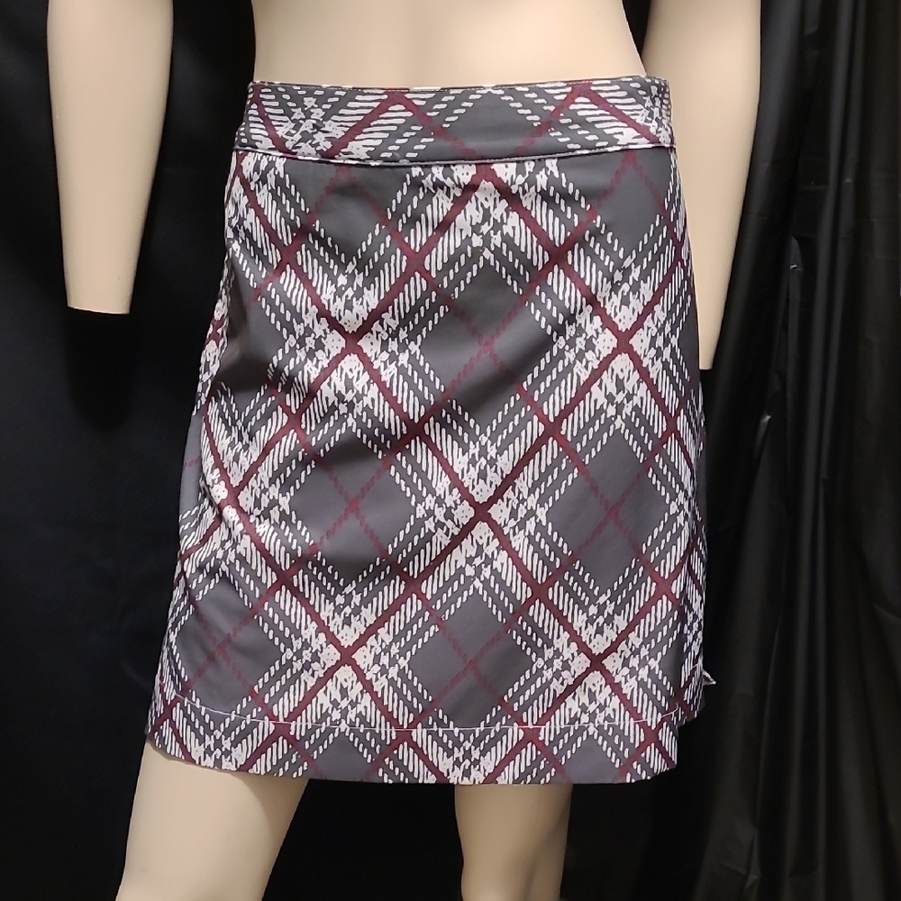 GORDON COOPER GOLF Plaid Gray and Red Women's Skirt SIZE 12